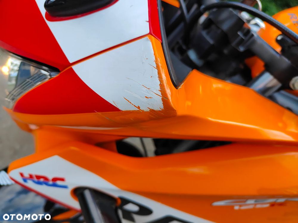 Honda CBR - 12