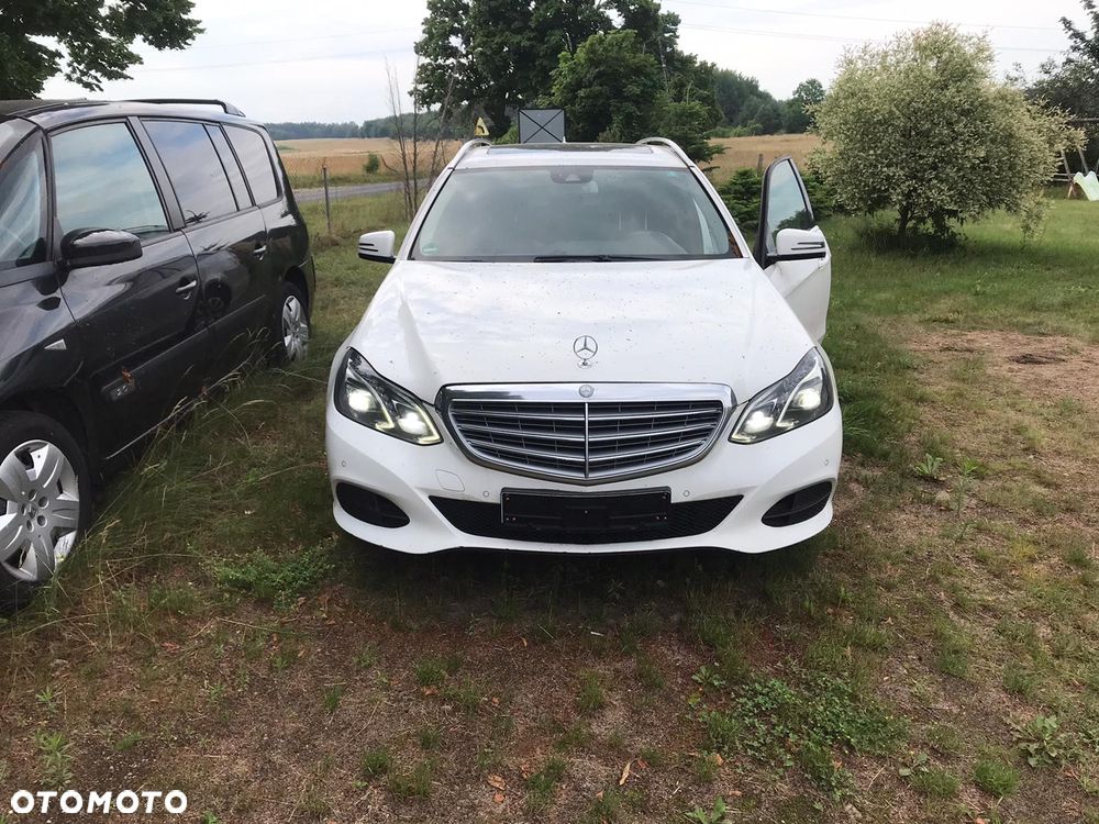 Mercedes-Benz Klasa E 220 BlueTEC 4-Matic Elegance - 2