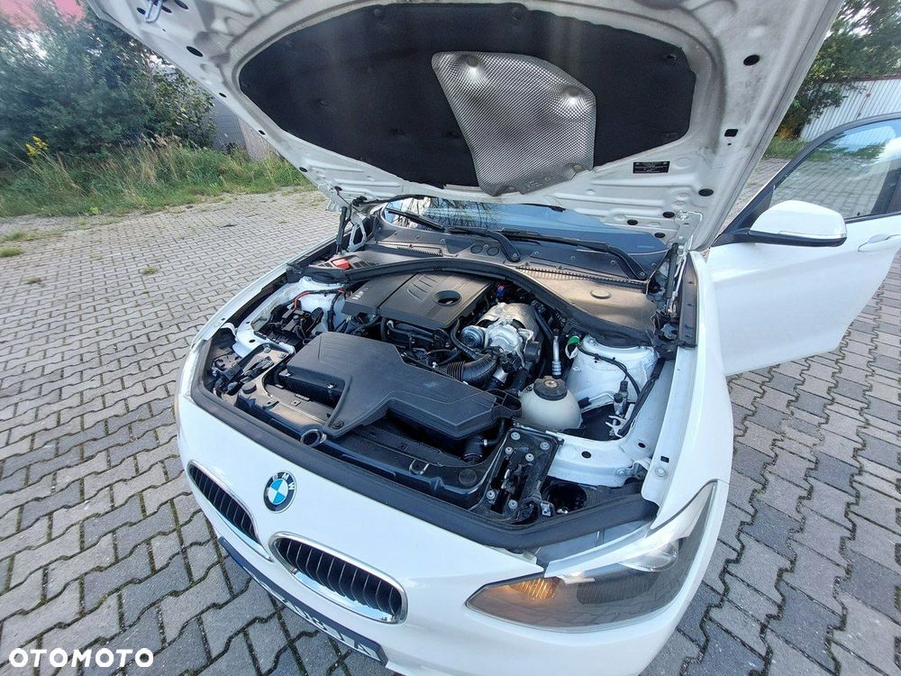 BMW Seria 1 114i - 21