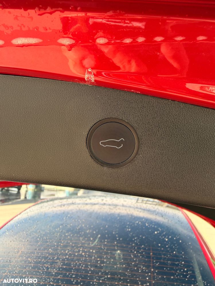 Tesla Model 3 - 9