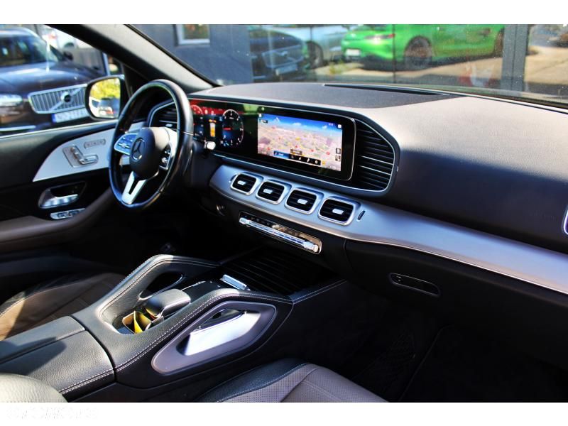 Mercedes-Benz GLE - 10