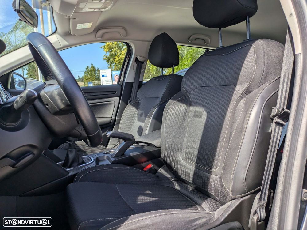 Renault Mégane Sport Tourer 1.5 dCi Zen - 13