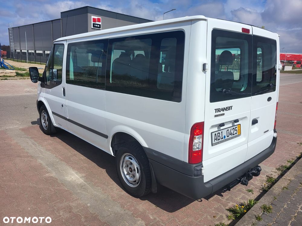 Ford Transit - 8