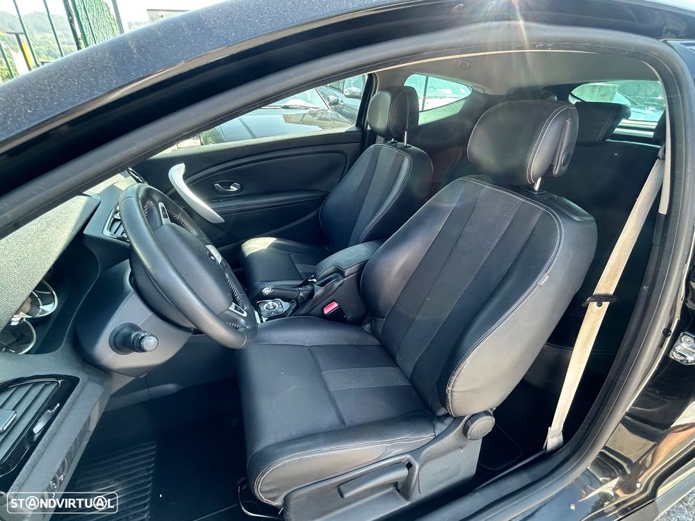 Renault Mégane Coupe 1.5 dCi GT Line - 3