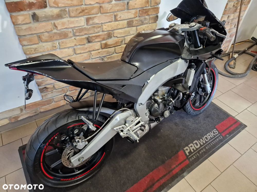 Aprilia RS - 17