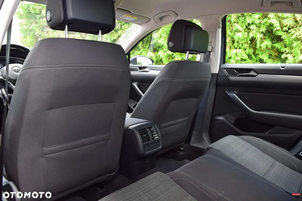 Volkswagen Passat 2.0 TDI BMT Comfortline DSG - 33