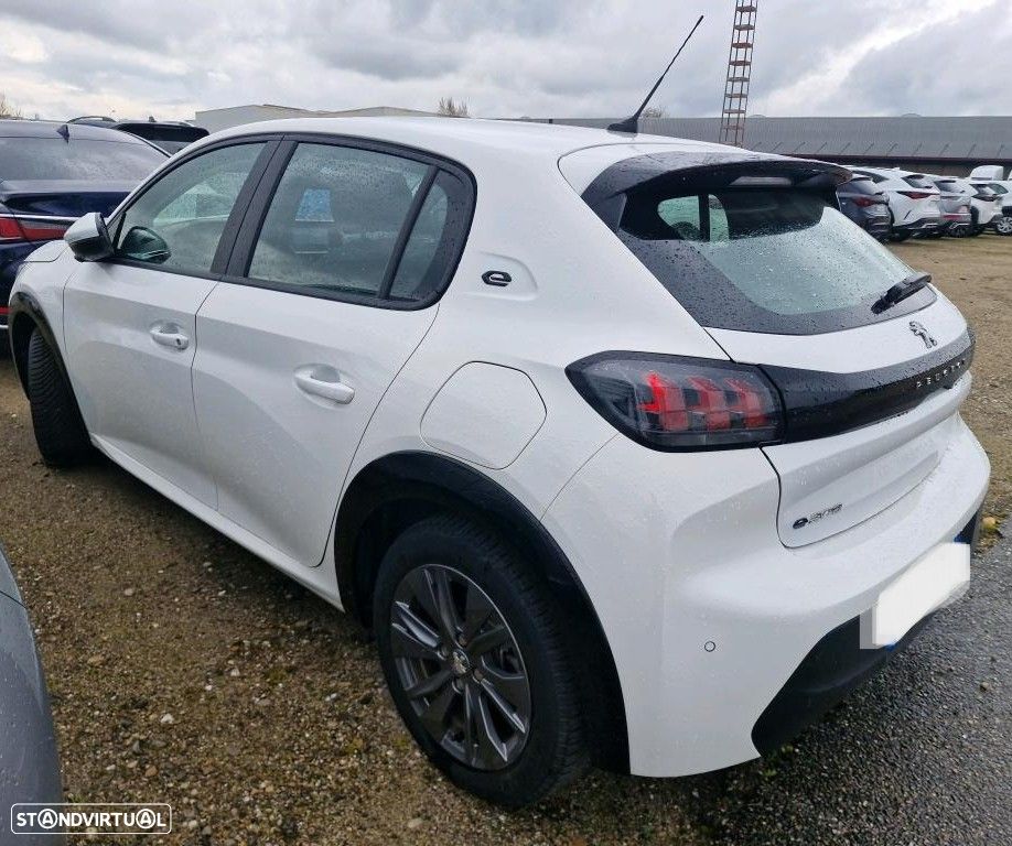 Peugeot e-208 Allure - 2