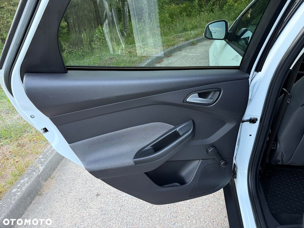 Ford Focus 1.6 TDCi Edition - 14