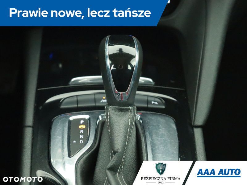 Opel Insignia - 13