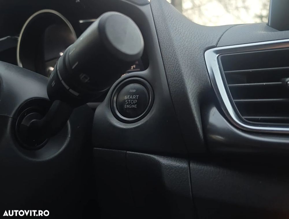 Mazda 3 SKYACTIV-D 150 Exclusive-Line - 20