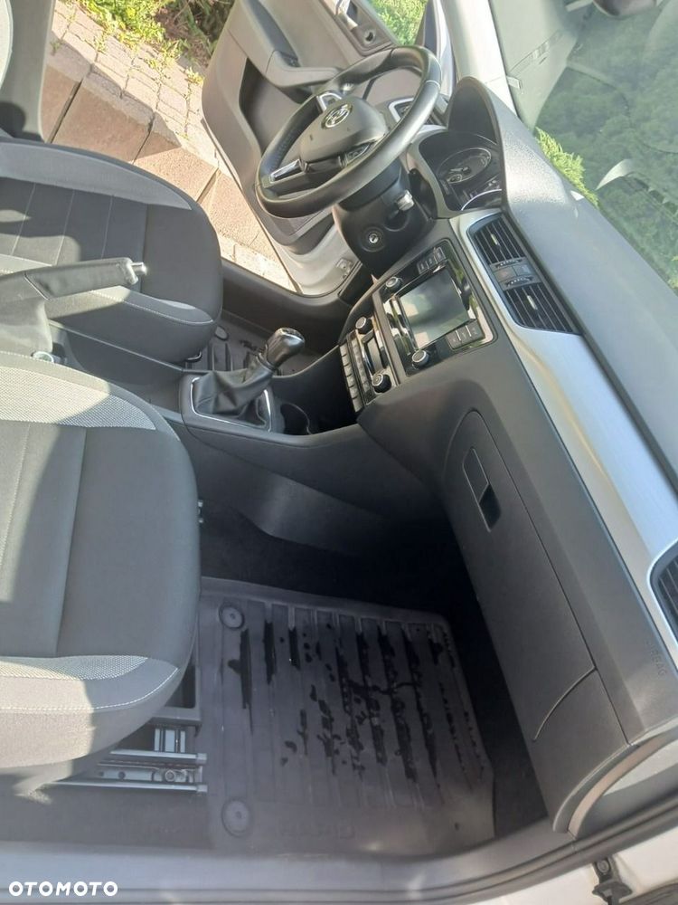 Skoda RAPID Spb 1.0 TSI Ambition - 11
