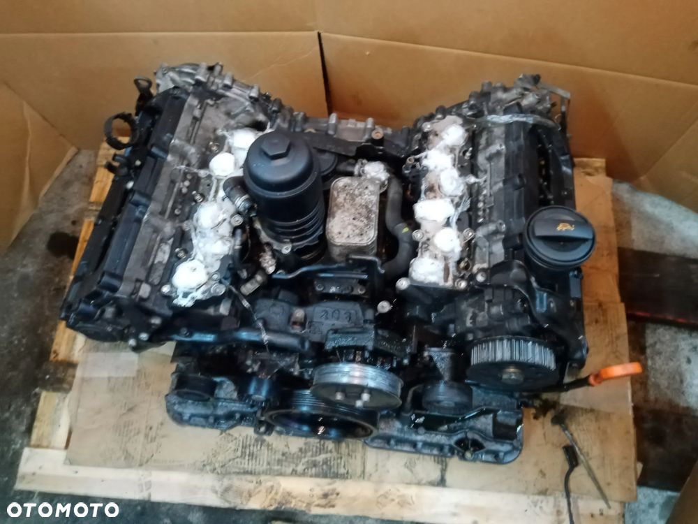 Silnik blok silnika słupek Audi A6 C6 2.7 TDI BPP - 2