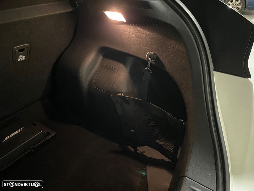 Nissan Leaf Tekna Two Tone+ProPilot Park - 38