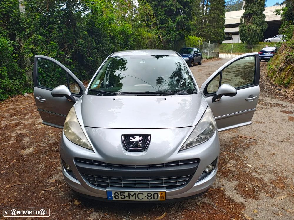 Peugeot 207 1.4 HDi Premium - 13