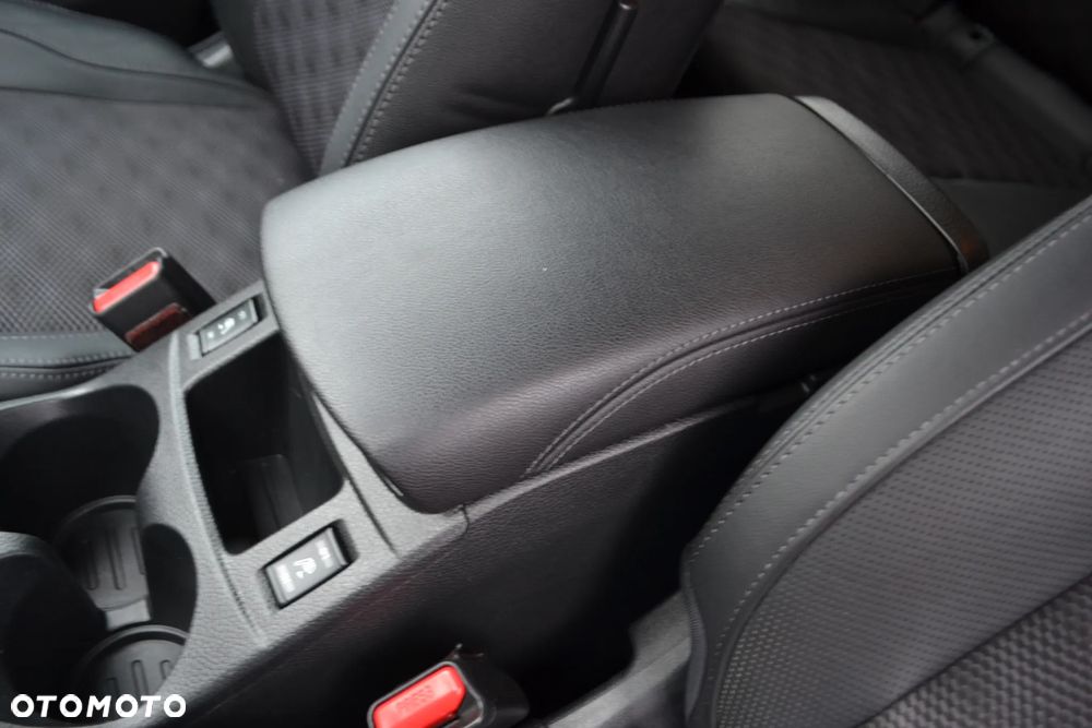 Nissan Qashqai - 16