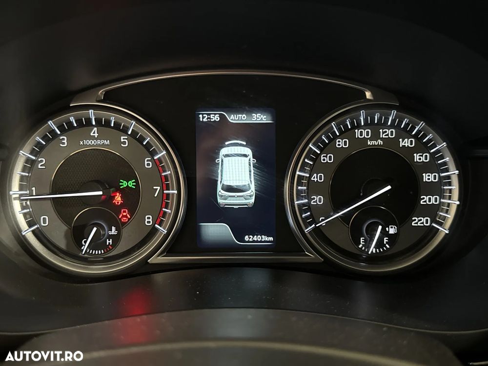Suzuki S-Cross - 11