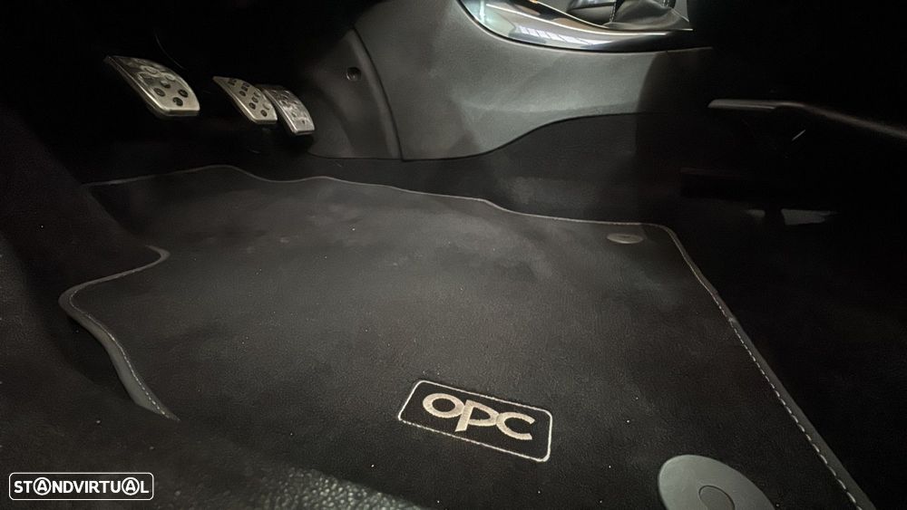 Opel Corsa 1.6 Turbo OPC - 16