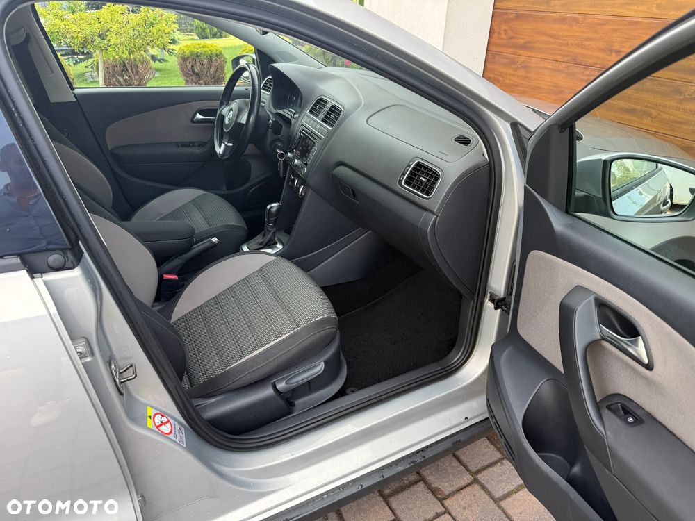 Volkswagen Polo Cross - 9