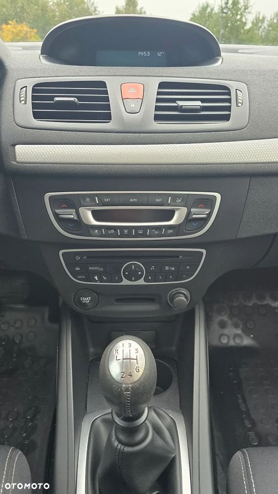 Renault Megane - 24