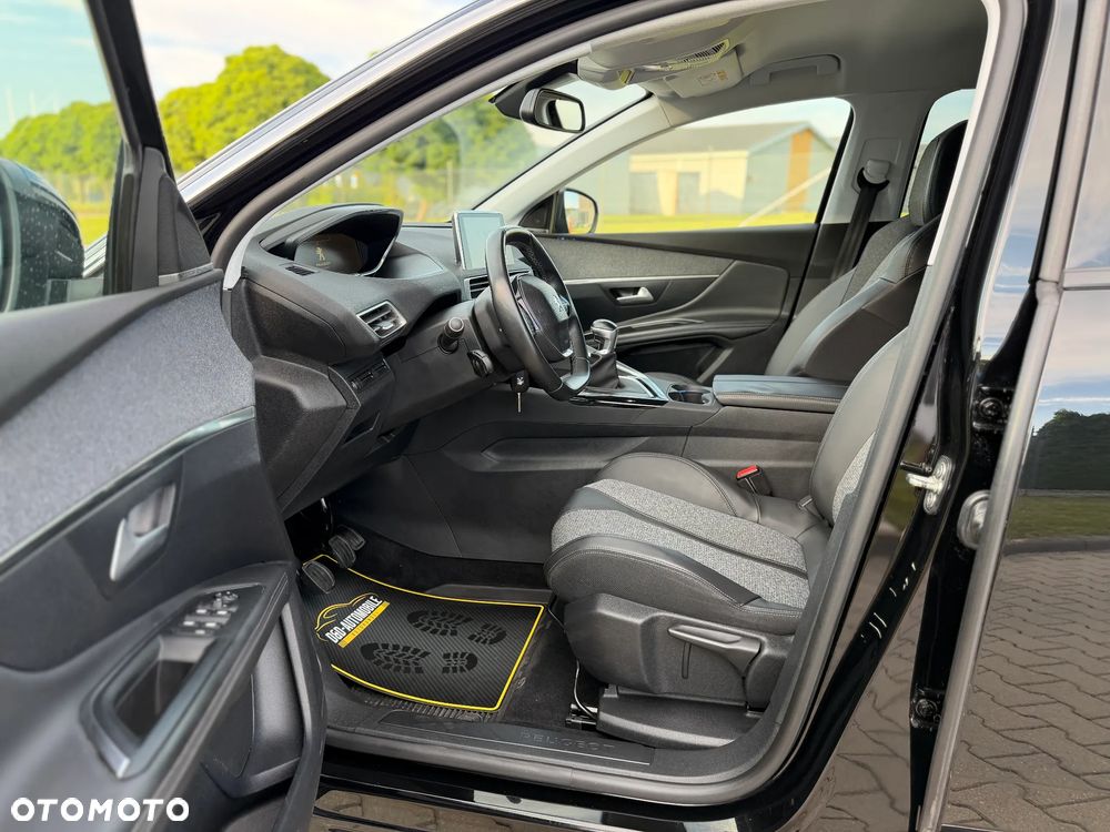 Peugeot 3008 1.6 BlueHDi Allure S&S - 25