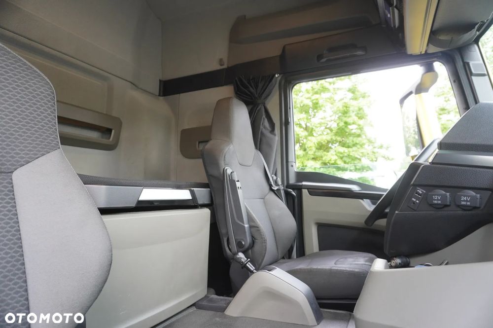 MAN TGS 18.430 4x2 / 2022 / Curtainsider 21 EPAL_256192 - 28