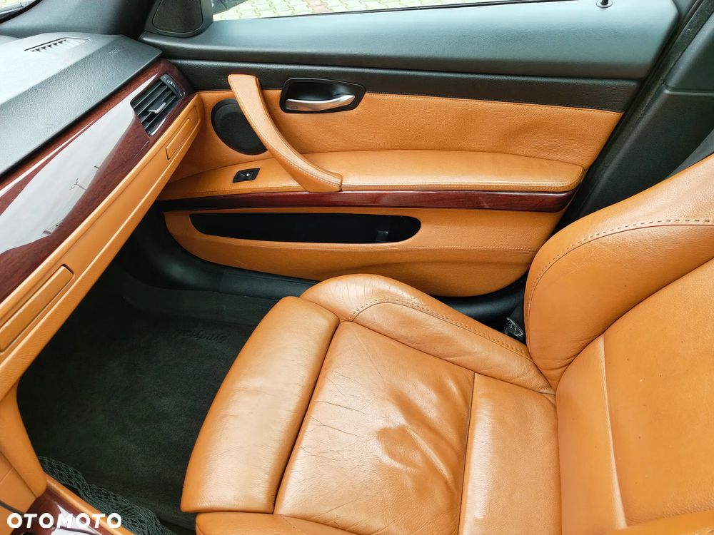 BMW Seria 3 - 15