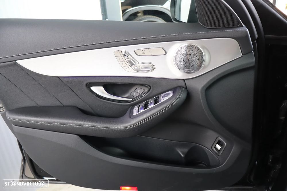 Mercedes-Benz C 300 de AMG Line - 23