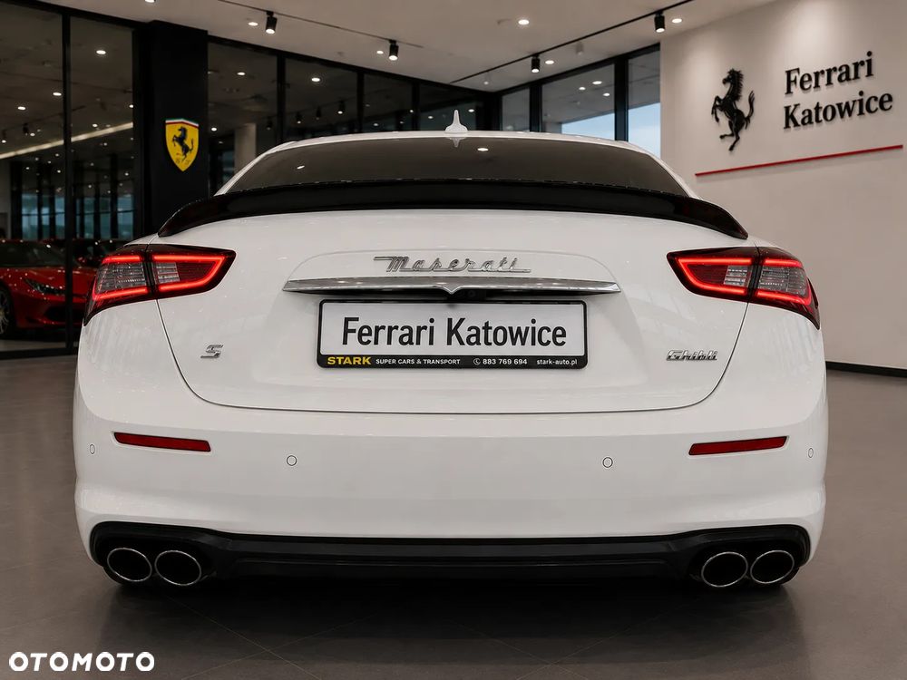 Maserati Ghibli S Modena - 8