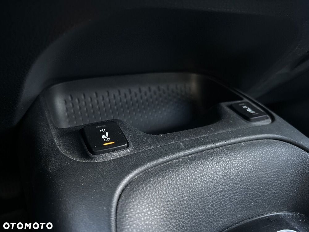 Toyota Corolla 1.8 Hybrid Comfort - 21
