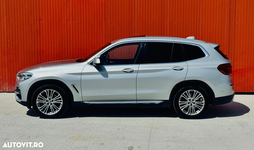 BMW X3 xDrive20d Aut. Luxury Line - 3