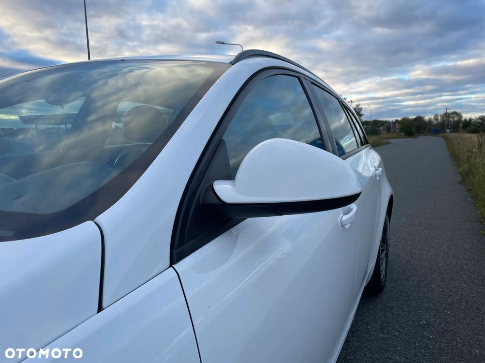 Opel Insignia 2.0 CDTI - 9