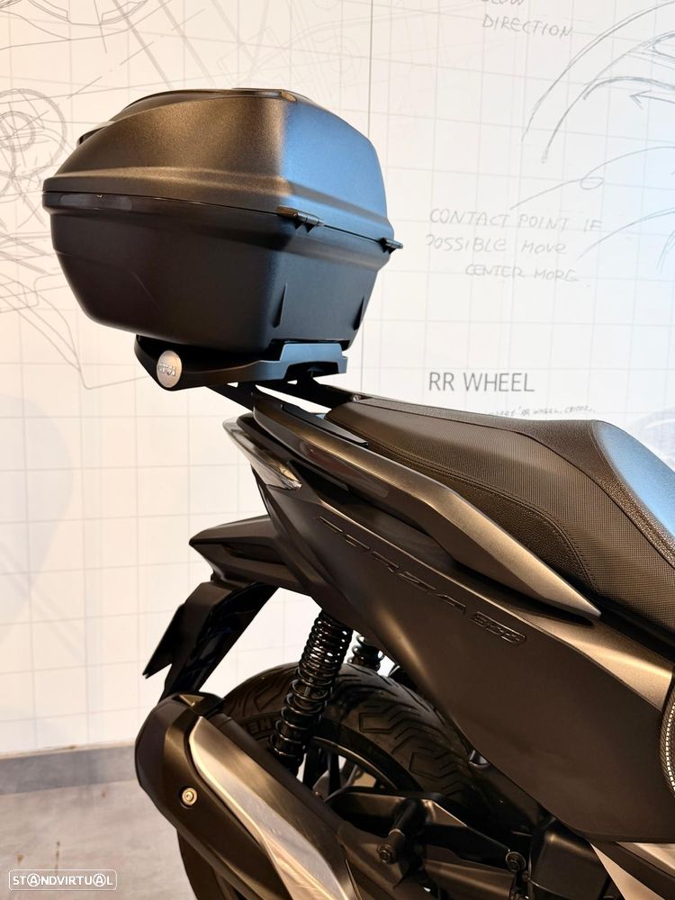 Honda Forza 300 - 2