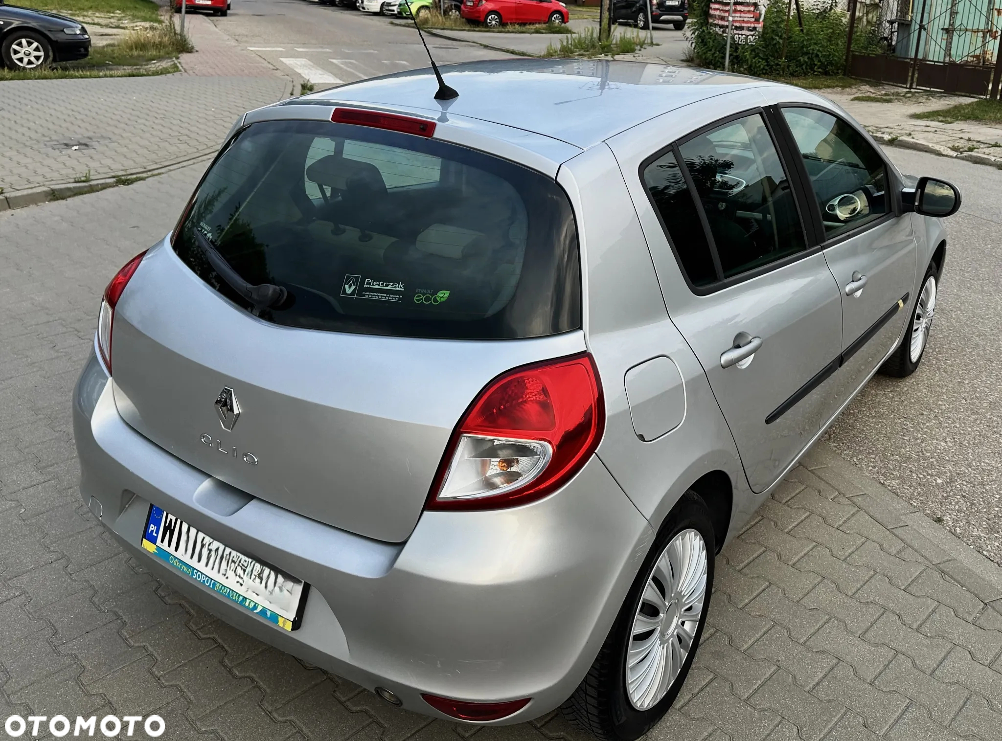 Renault Clio 1.2 16V Alize - 5
