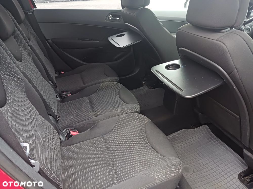 Peugeot 308 1.6 Premium Plus - 11