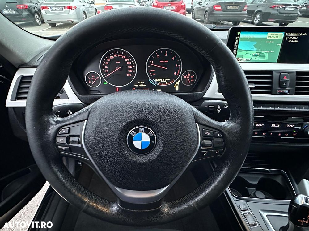 BMW Seria 3 320d Touring Aut. Efficient Dynamics Edition - 27