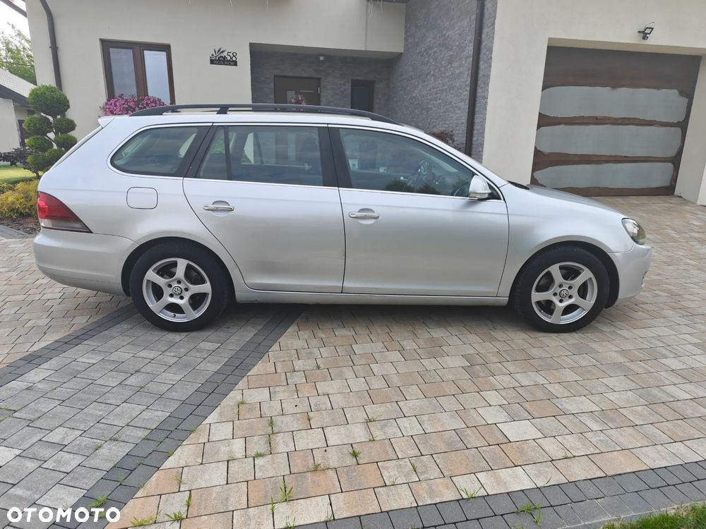 Volkswagen Golf 1.6 TDI Comfortline - 6