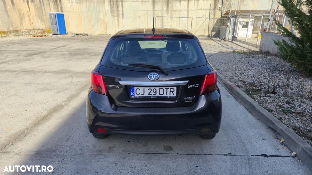 Toyota Yaris - 3