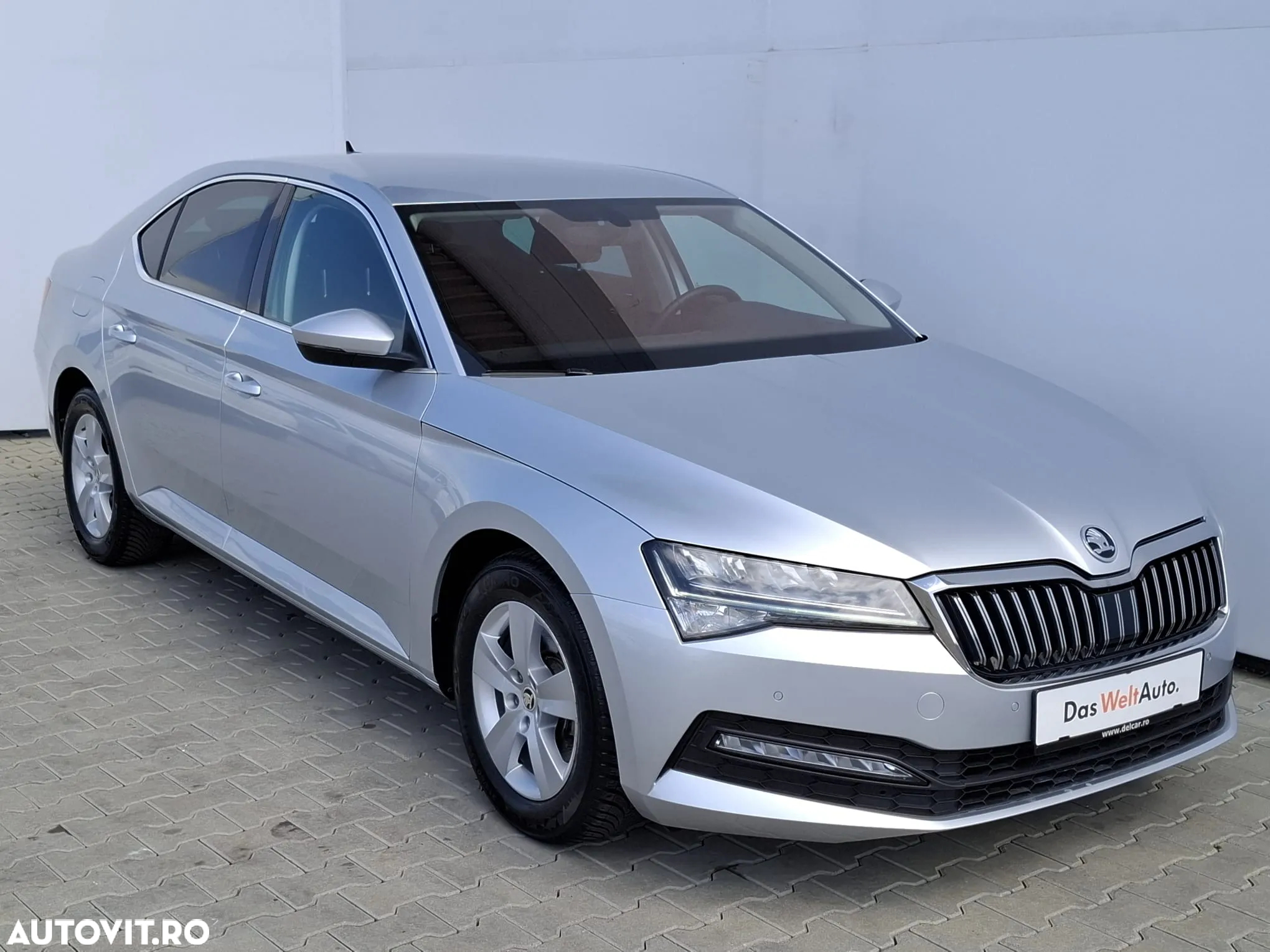 Skoda Superb 2.0 TDI DSG Ambition - 39