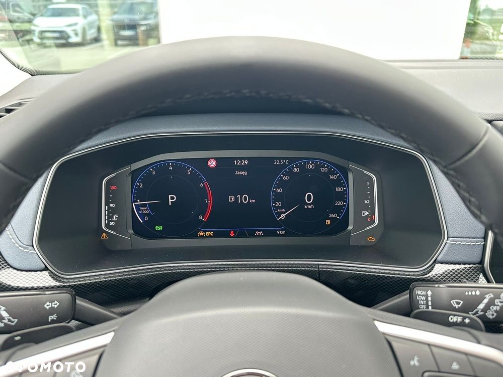 Volkswagen T-Cross - 21