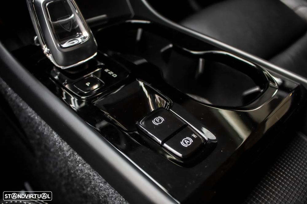 Volvo XC 40 1.5 T5 PHEV Plus Bright - 20