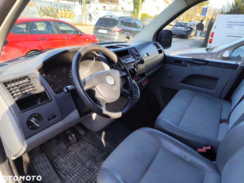 Volkswagen Transporter - 10