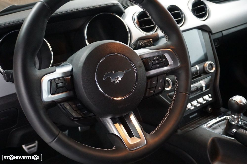 Ford Mustang 2.3i EcoBoost - 10
