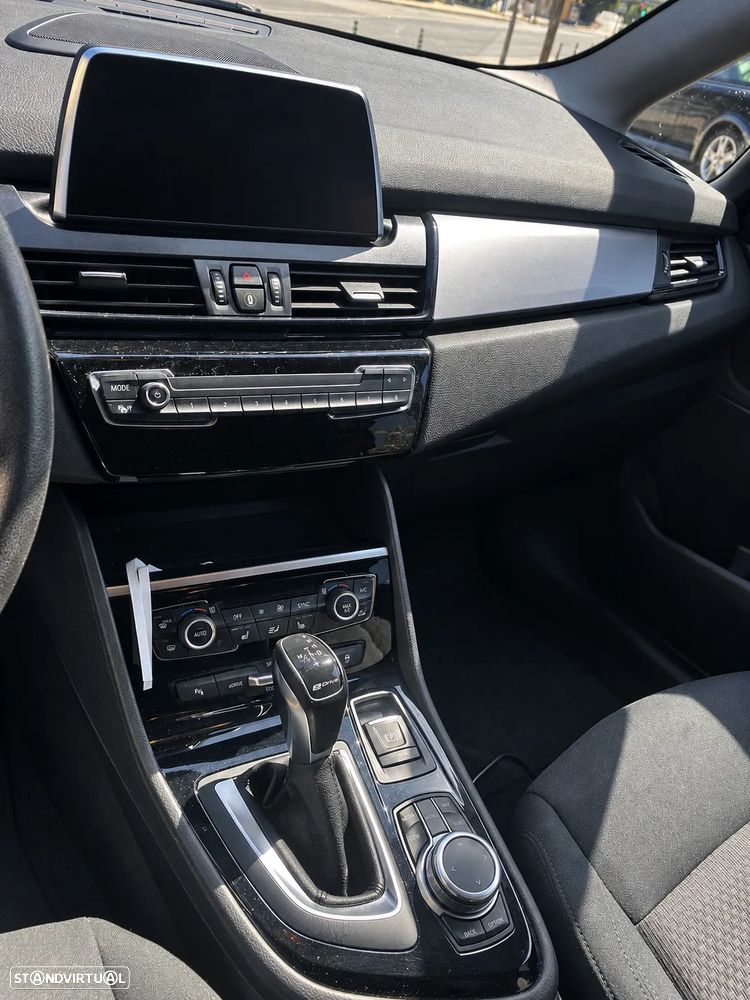 BMW 225xe Active Tourer iPerformance Advantage - 8