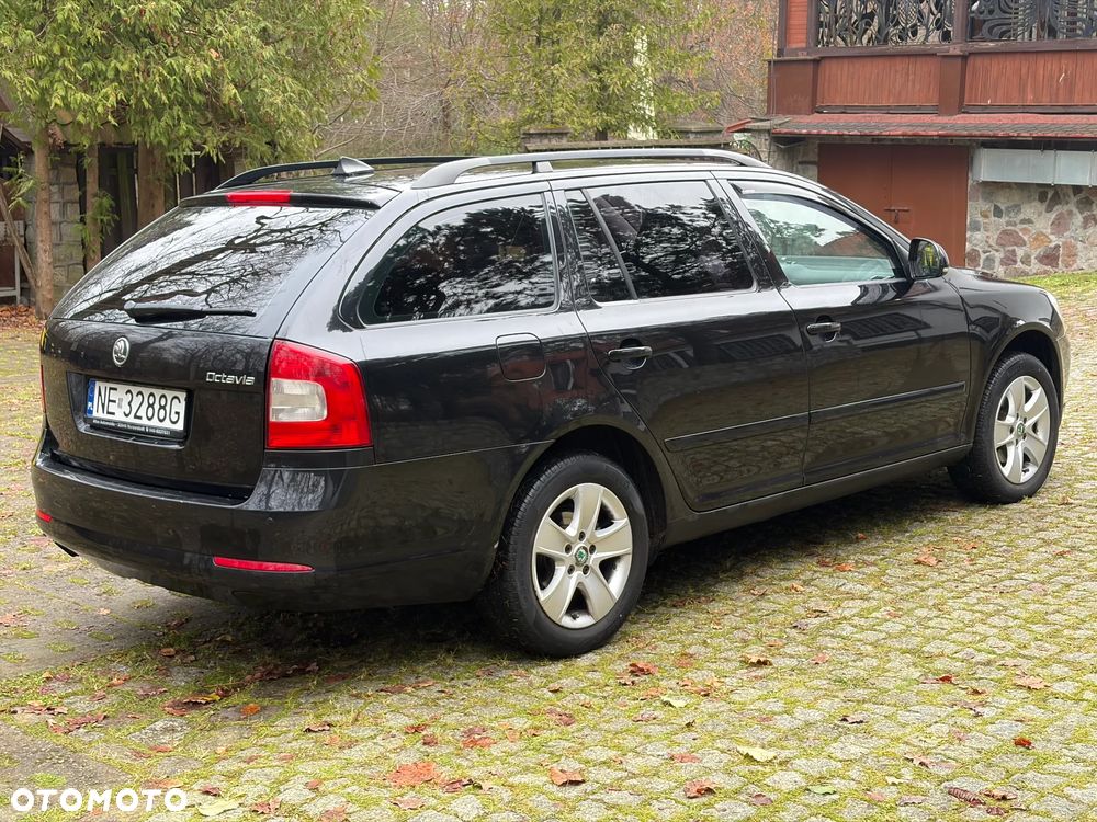 Skoda Octavia 1.6 TDI Ambiente - 4