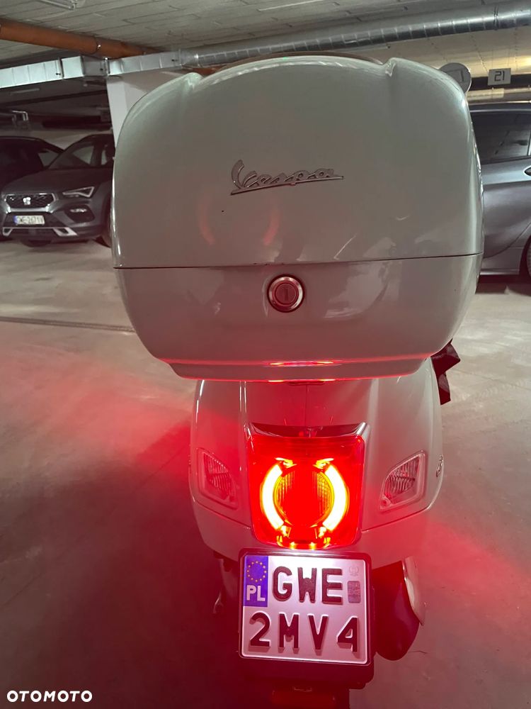 Vespa GTS - 11
