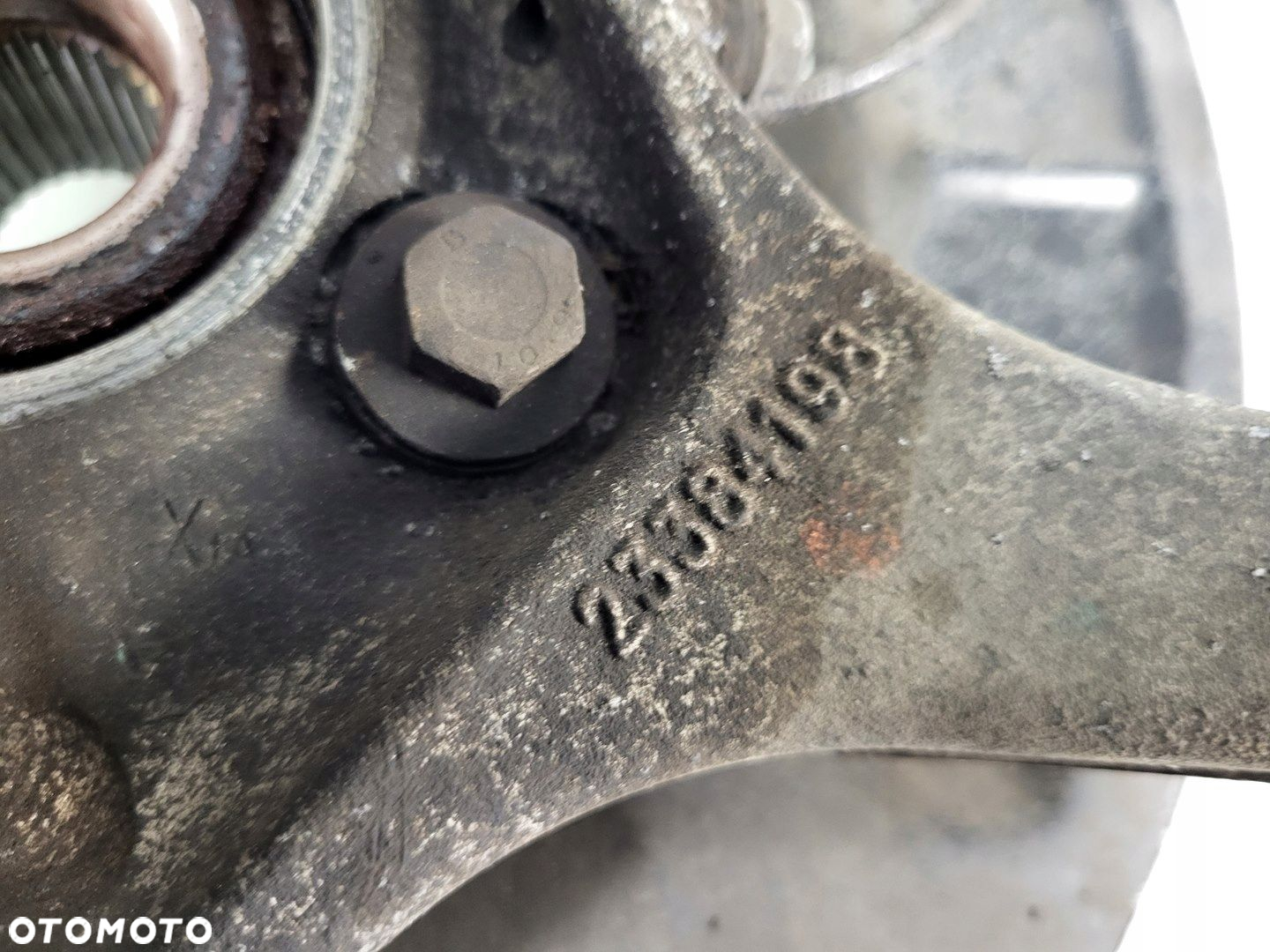 piasta prawy przód prawa przednia 2.0 cdti OPEL INSIGNIA B 13507016 - 8
