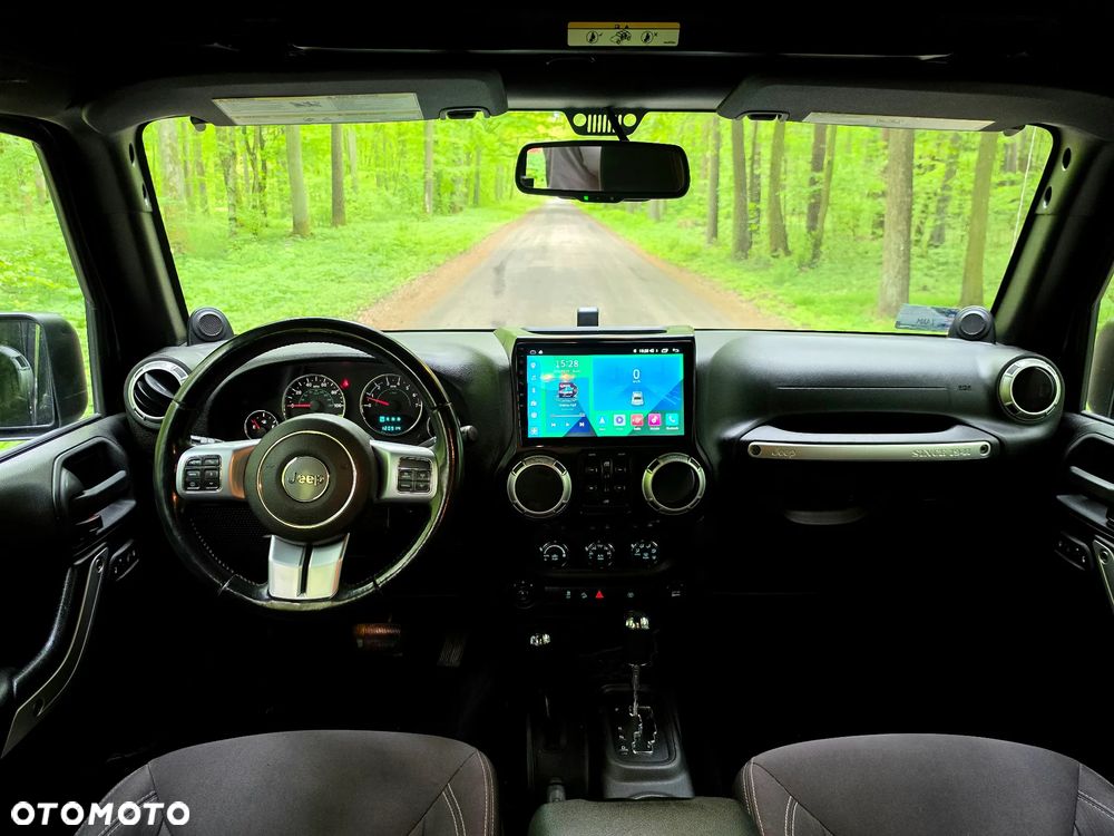 Jeep Wrangler 3.6 Unlim Sahara - 9