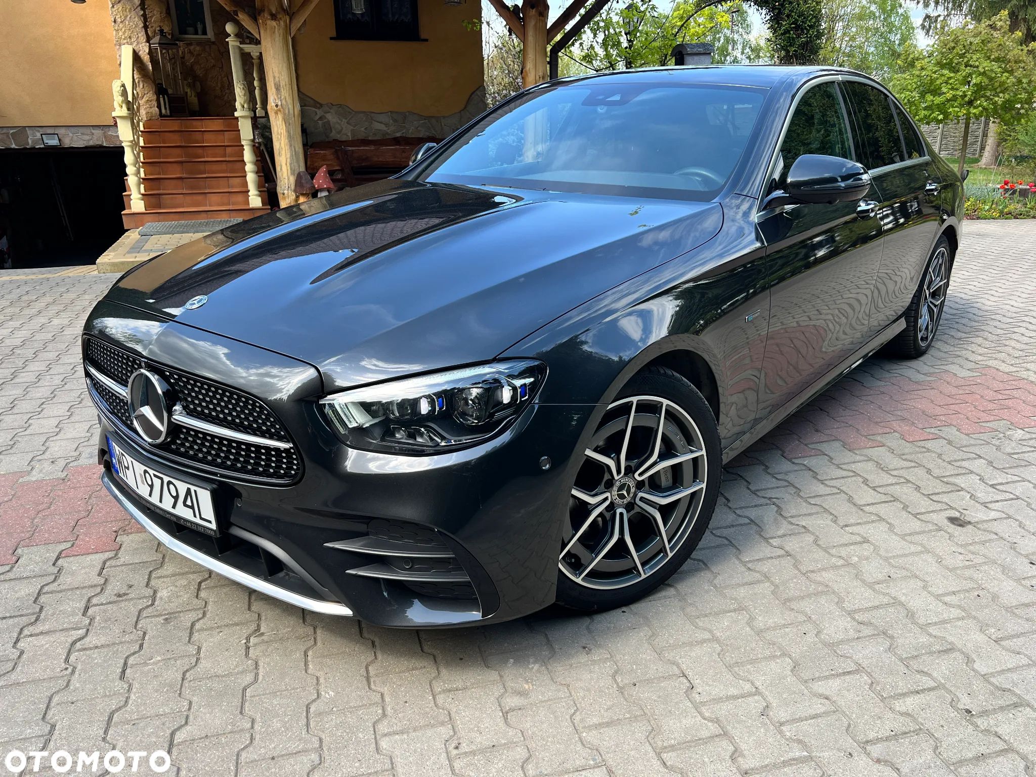 Mercedes-Benz Klasa E 300 AMG - 1
