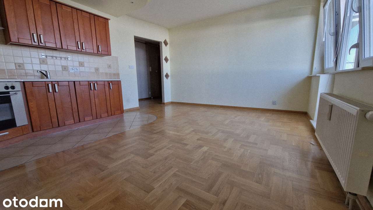 2-pokojowe mieszkanie z balkonem w bloku z windą