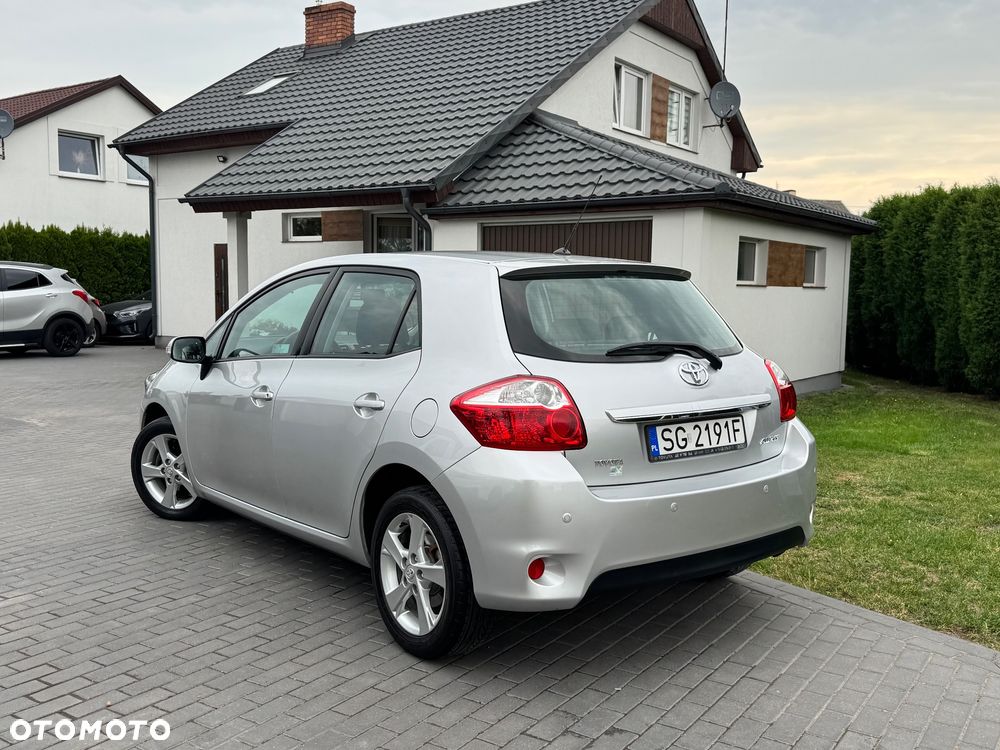 Toyota Auris - 3